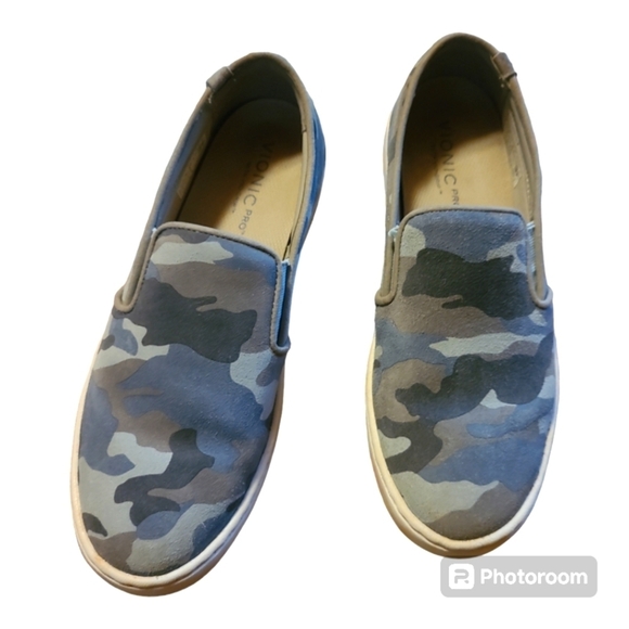 Vionic Shoes - Vionic* Avery Pro Slip On Sneaker*OrthoticSup* Grey Blue Camo* Sz 9